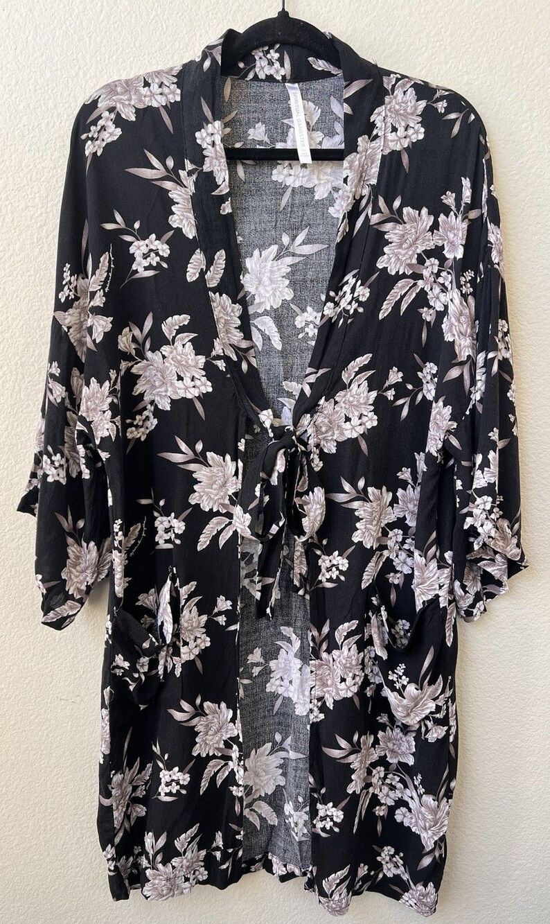 Spiritual Gangster Maya Kimono OS Black Floral Rayon Boho Duster